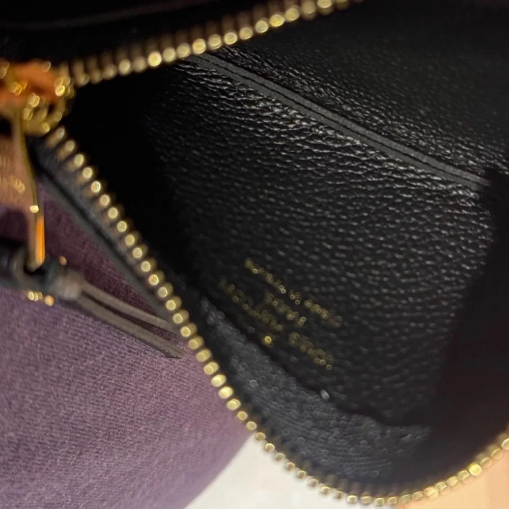 Authentic Louis Vuitton Key Pouch Cles Bicolor Empreinte Monogram Leather - Picture 9 of 10